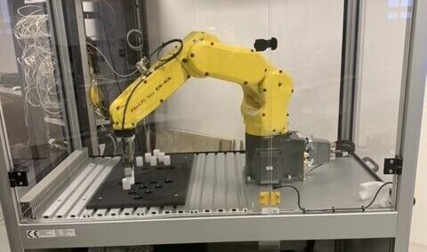 cella robotica FANUC ER-4iA